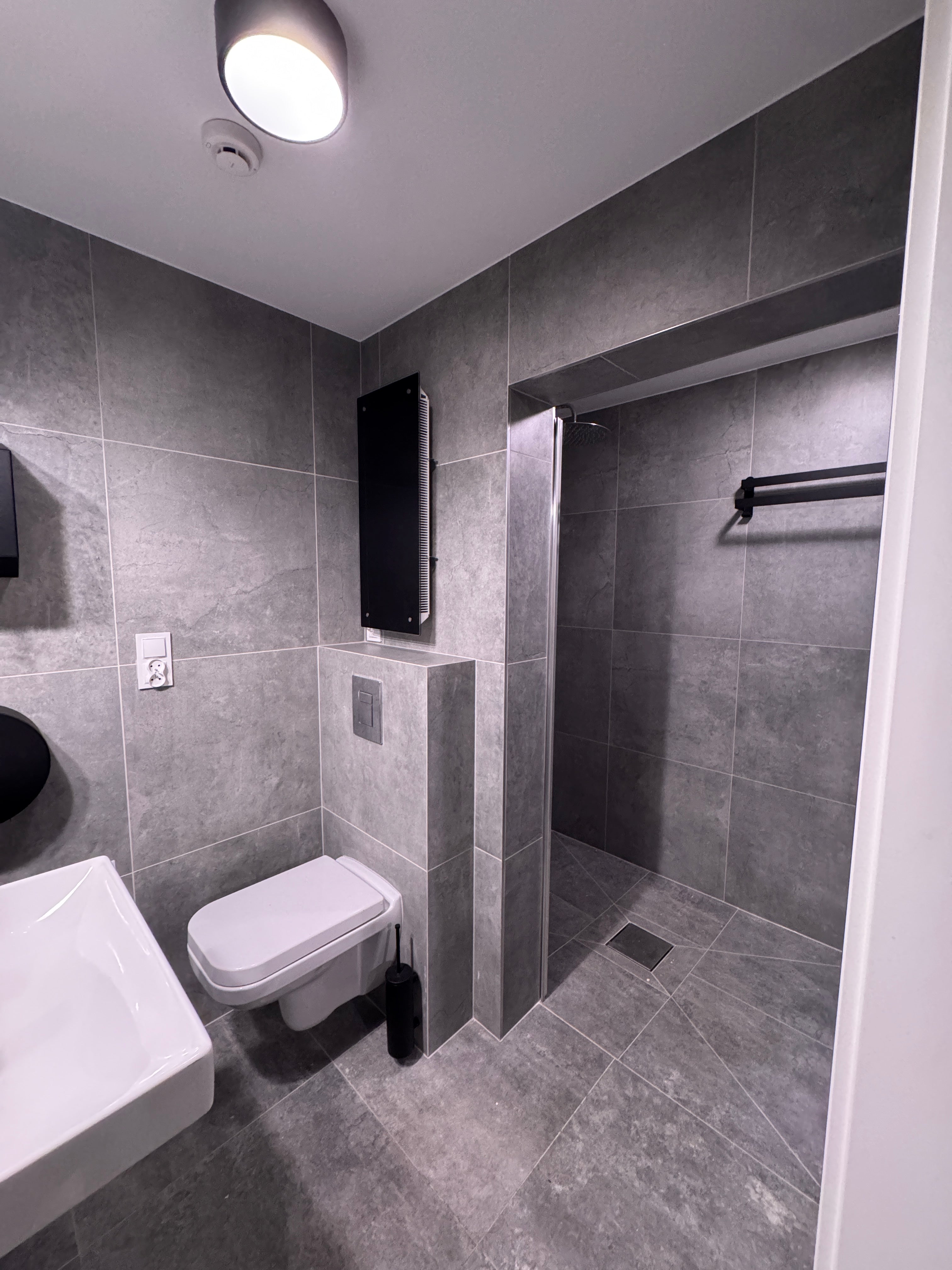 Łazienka w siłowni Personal Gym Box